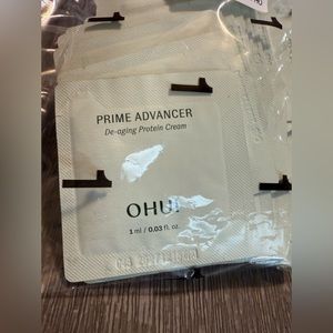 O HUI Prime Advancer De-aging Protein Cream  1ml x 40pcs OHUI